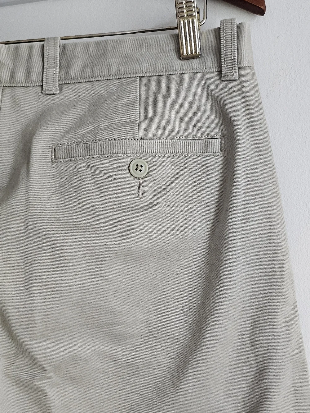 J.Crew Essential 484 Slim Fit Khaki Chino Pants Men 32x31 Cotton NWT Khaki Beige